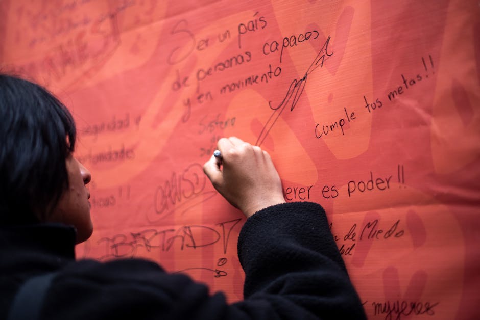 The Pillow Manifestation Trick That Actually Feels Doable