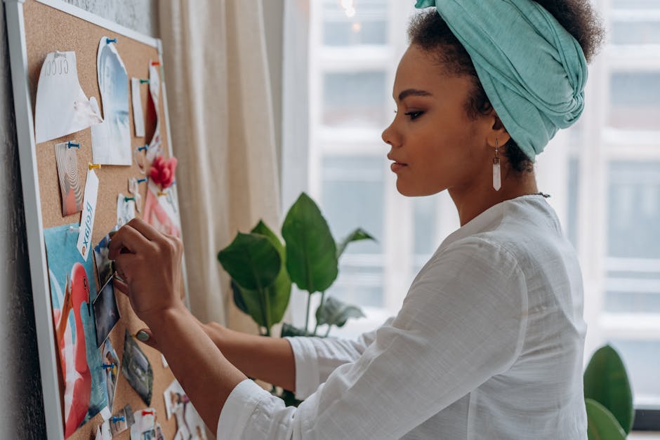 How to Make a Vision Board That Actually Helps You Reach Your Goals